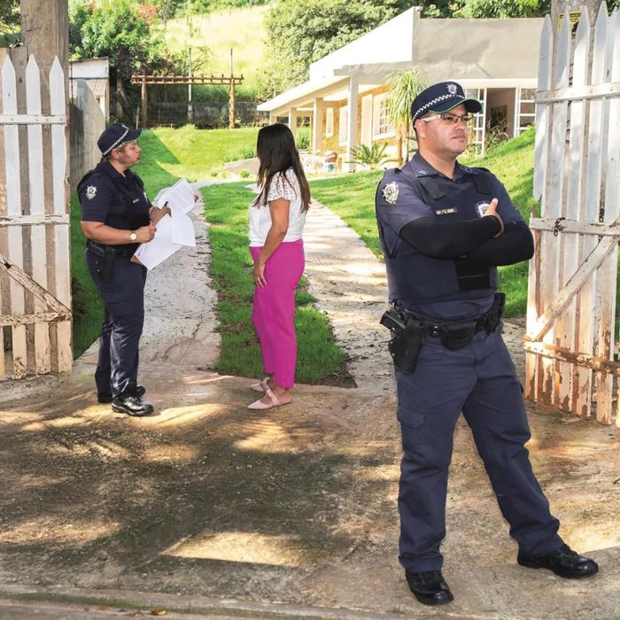 gcm em operação domiciliar